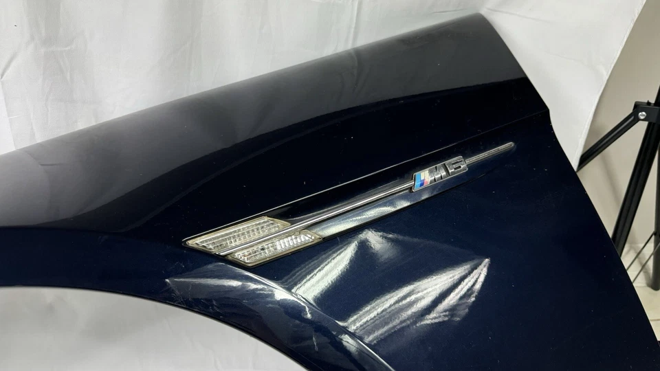 Cubierta del panel del guardabarros delantero BMW M6 E63 E64 lado izquierdo del conductor azul OEM Foto 4 de 4