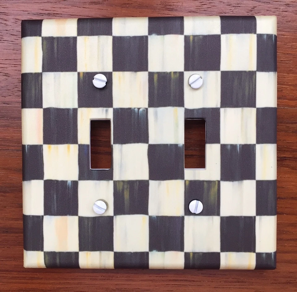 Tampa de placa interruptor de luz de verificação preto e branco estilo infantil Mackenzie - Imagem 3 de 4