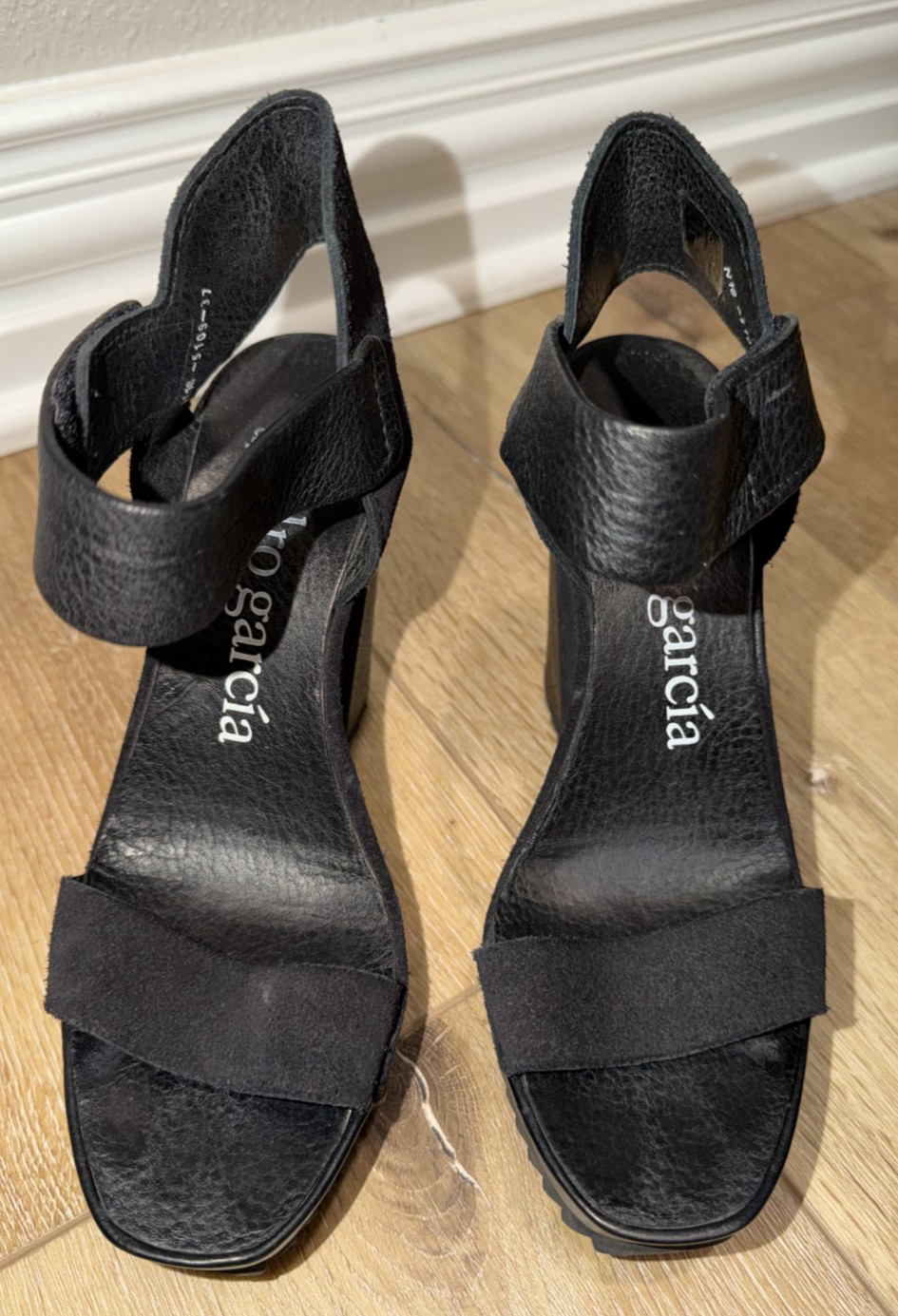 PEDRO GARCIA Espana Vivien Black Wedge 4.5