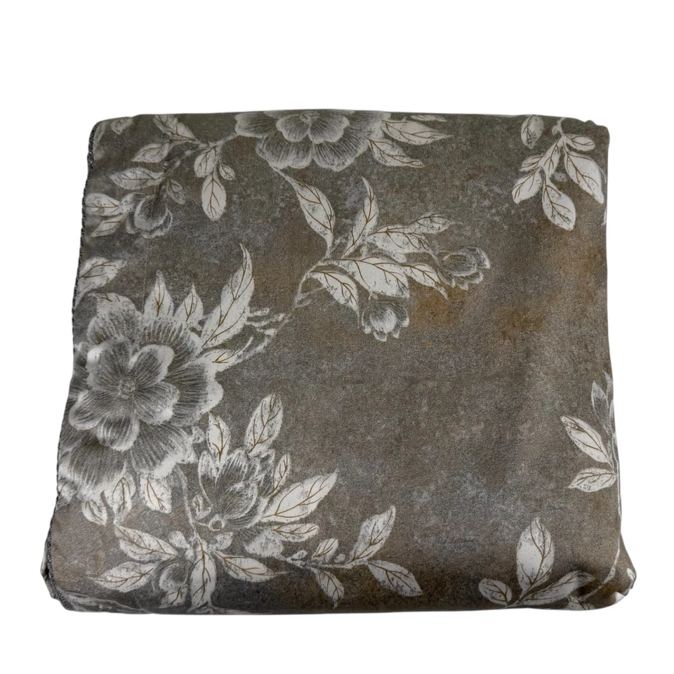 NWT Lauren Ralph Lauren Odeon Floral Silver/Bronze King Comforter Duvet Cover - Image 4 of 4