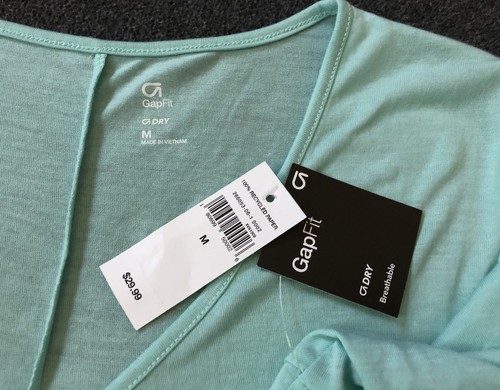 NWT Women’s GAP GapFit Faux-Wrap V-Neck Active Top, Mint Sea Green, Size Medium - Picture 6 of 10