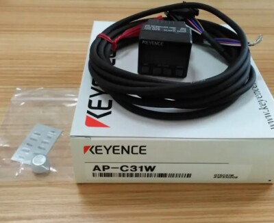 KEYENCE AP-C31W Pressure Sensor APC31W New In Box Expedited Shipping One
