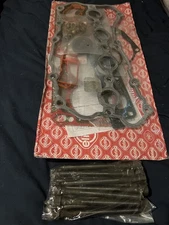 ELRING Cylinder Head Gasket Set BOLTS AUDI A4 2.0T VW PASSAT 2.0T BPY CDMA ENG.