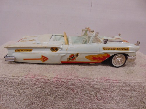 AMT 1958 Chevrolet Impala Convertible BUILTUP 7CK