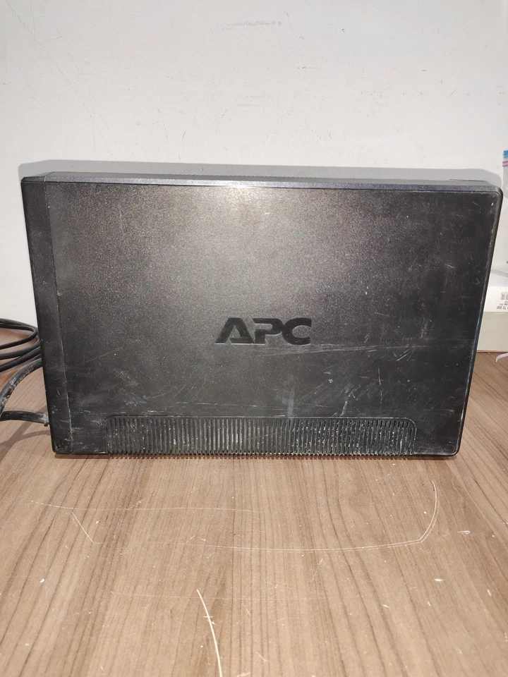APC Back-UPS XS 1000 Battery Backup UPS 1000VA Power Supply Black - Fair - Image 3 of 4