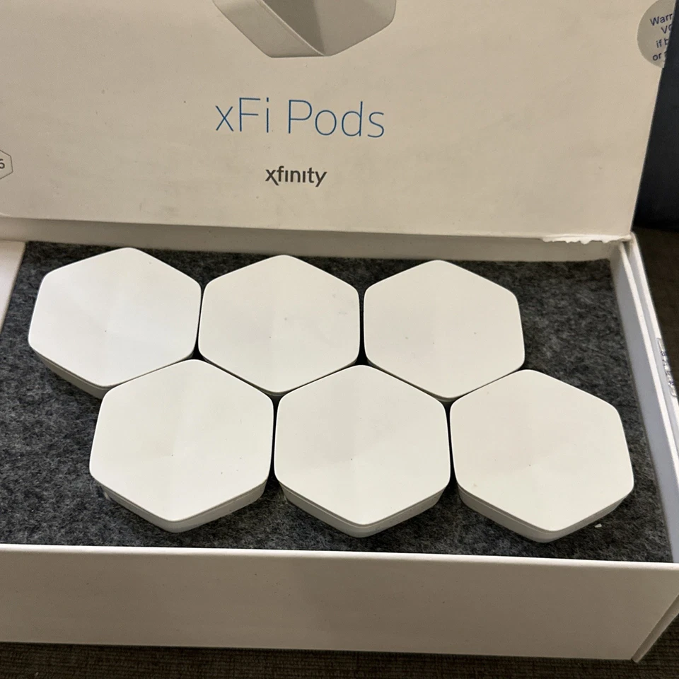 Xfinity XFI Pods Wifi Network Range Extender XE1-S Pack of 6  - Image 3 of 4