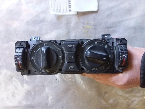 MERCEDES C CLASS HEATER/AC CONTROLS W202, 09/97-08/01 97 98 99 00 01