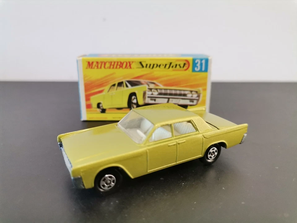 MATCHBOX SUPERFAST 31 LINCOLN CONTINENTAL - Immagine 2 di 4