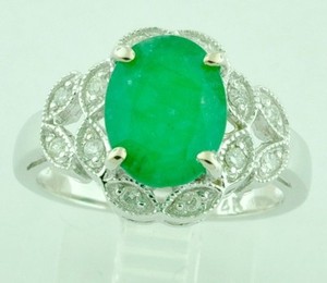 14k Solid White Gold Natural Diamond & Oval Emerald Ring 3.27 ct  cocktail ring