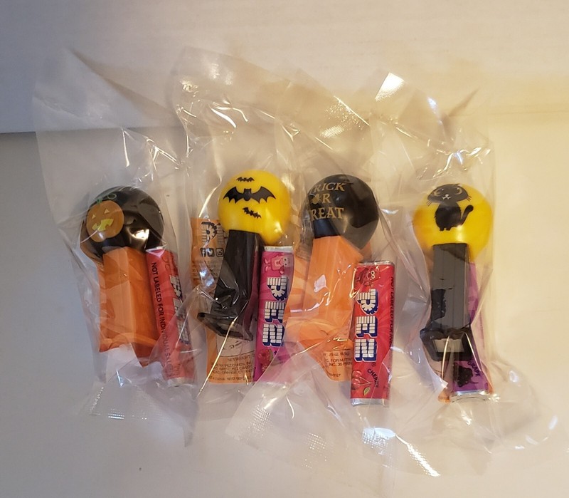 PEZ Halloween Mini Dispensers 2022 Set of 4 MIB