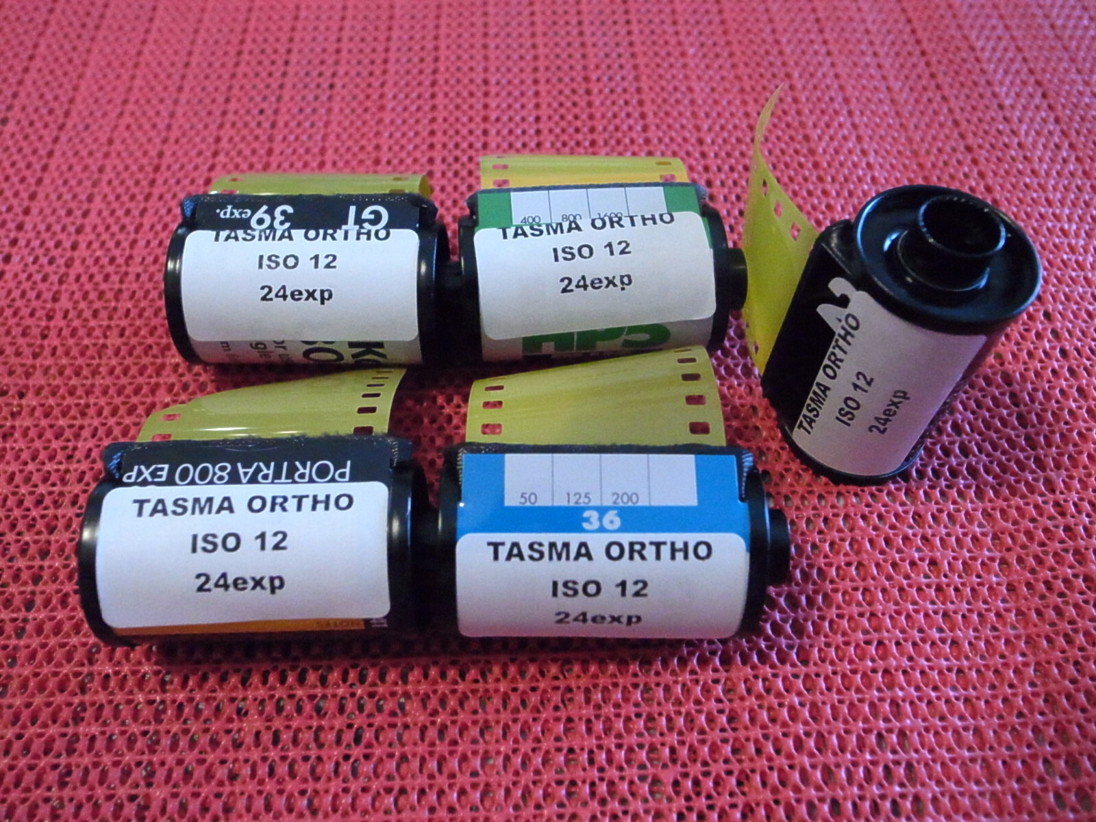 35mm Folie TASMA Mikrat ORTHO ISO 6-50 (5x Rollen 24exp) exp.1991 SEHR SELTEN