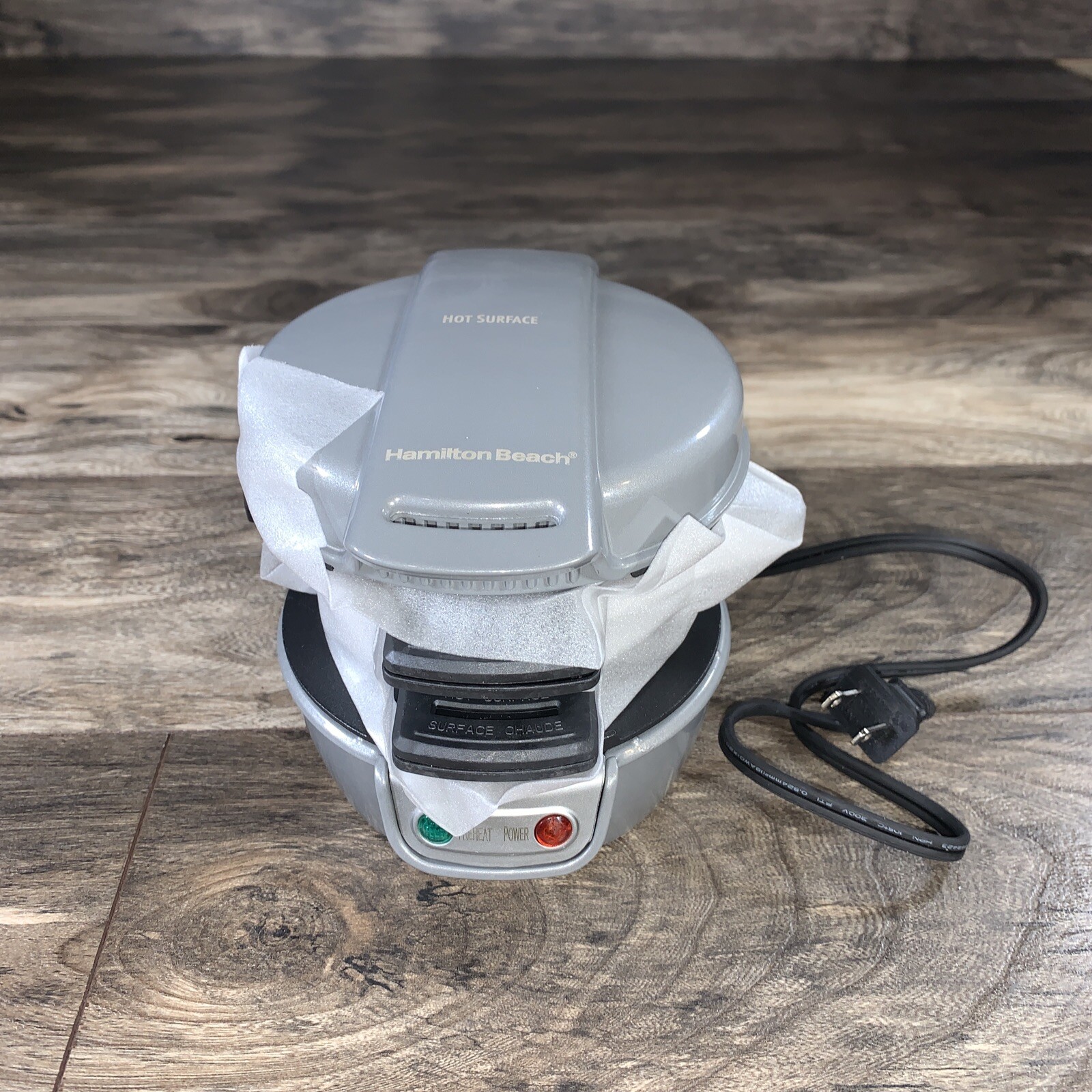 Hamilton Beach Breakfast Sandwich Maker Egg McMuffin Style 25475A Type