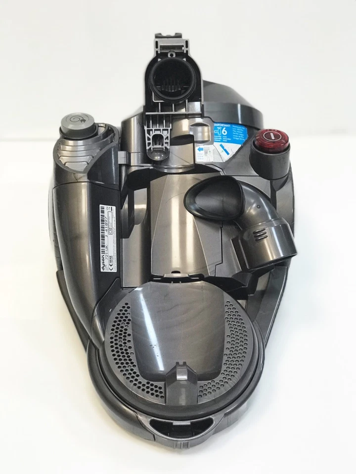 Dyson Cylinder Vacuum Cleaner DC19t2 Body Only Pull Along  - Image 3 of 4