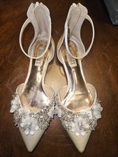 Badgley Mischka Champagne ivory beaded rhinestone Bridal Flats - Sz 6