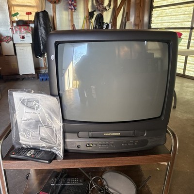 Philips Magnavox CCZ191AT31 19'' CRT Color Television TV Retro Gaming W/ Remote