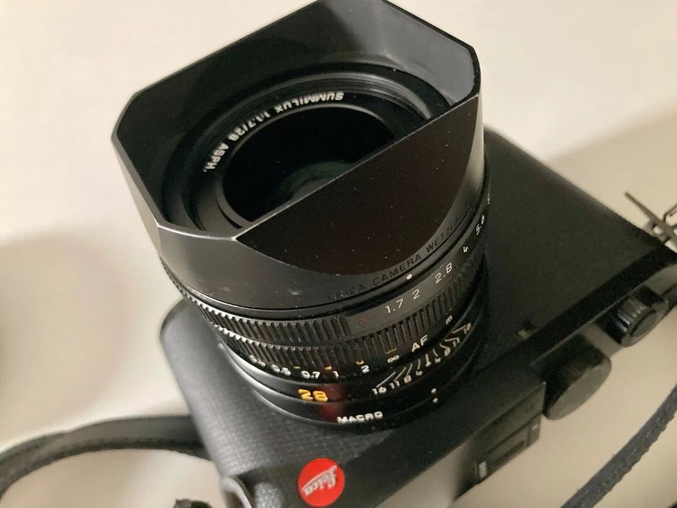 Leica Q2 47.3MP Kompaktkamera - Schwarz - OVP - Bild 4 von 4
