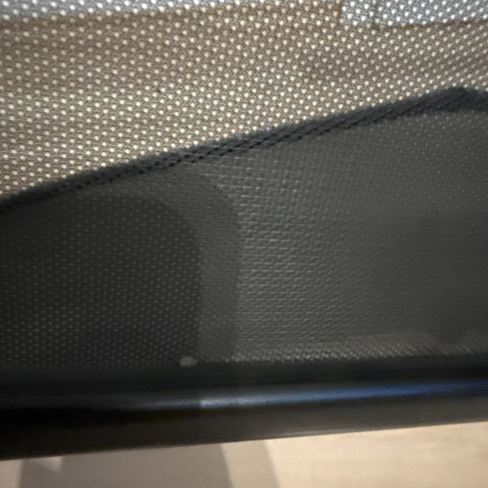 Original Peugeot 308 CC Windschott Windschutz Windabweiser (Gebraucht )  - Bild 2 von 4