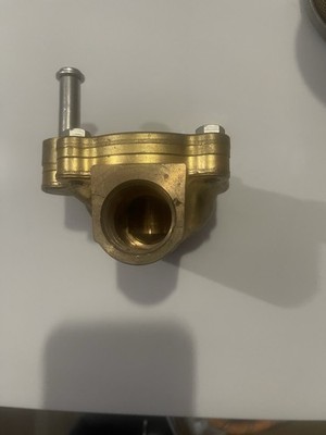 Dayton  Brass Solenoid Valve Less Coil, Normally Closed, 1 In Pipe Size