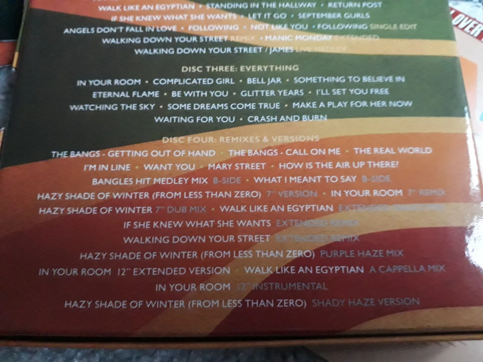 Bangles - Watching the Sky, 4CD, Cherry Red, ungespielt, wie neu! - Bild 3 von 3