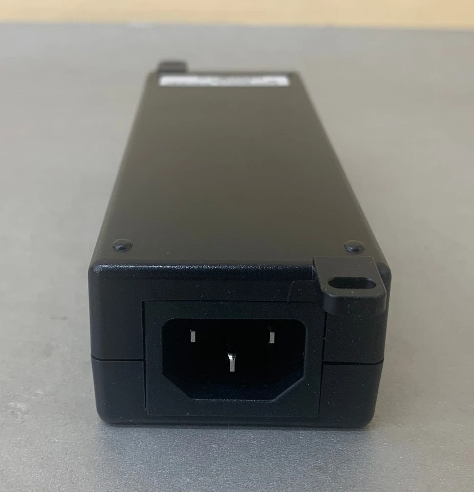 Extreme Networks Microsemi PD-9001GR-ENT PoE Injector - Image 4 of 4