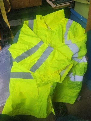 NWOT Waste Management Jacket 4XL Mens Large Rain High Vis Reflective & 3XL PANTS