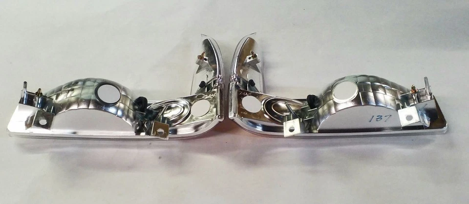 NUEVO - Juego de luces de estacionamiento izquierda/derecha | Se adapta a Ford F250 F350 Excursion 2000-2001 Foto 2 de 4