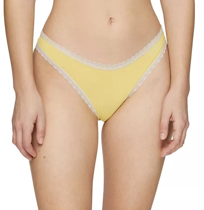 Nuevo con etiquetas Tanga de nailon Calvin Klein QD3705 "Coqueta" con ribete de encaje, encaje amarillo/gris (740) Foto 4 de 4