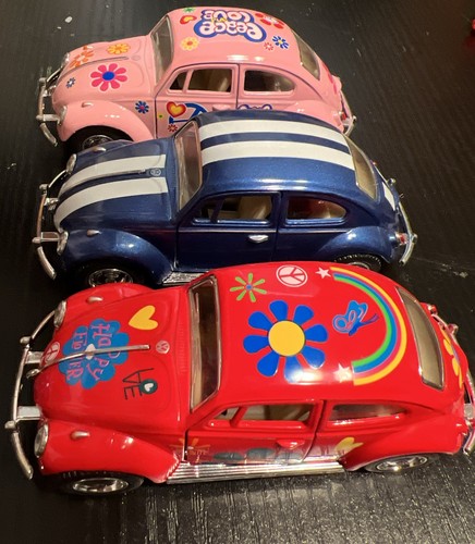 Lot Of 3 Kinsmart 5" 1967 VW Classic Beetle Diecast 1:32 Pink, Red, Blue - Picture 3 of 6