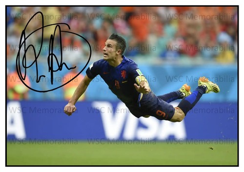 12510. Robin van Persie Signed Pictures A4 Prints Man United Arsenal Holland etc