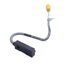 Parker 003-3438-03/H7L7 Reed Switch N.O. 4.75-30VDC, 100mA, 0.5m Lead, 3-Pin M8