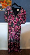 Farm Rio Flowers Garden Maxi V-neck Fit & Flare Dress Pink Short Sleeve Sz Large