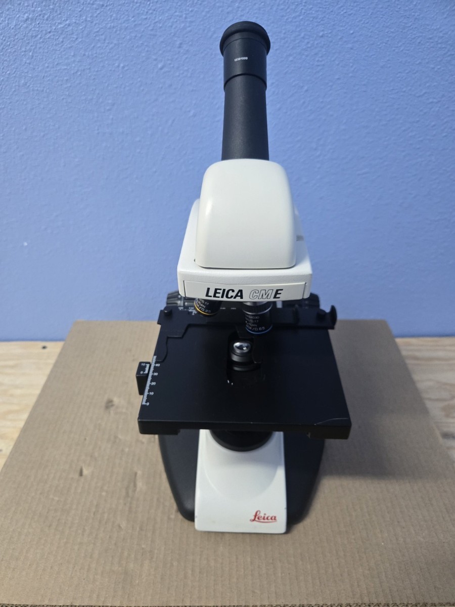 LEICA CME MONUCULAR Microscope w/ 4X / 10X / 40X / 100X Objectives