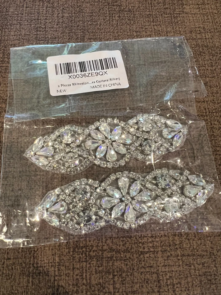 Apliques de diamantes de imitación 2 piezas parche plateado hierro para vestido de novia o velo Foto 3 de 3