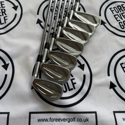 MIZUNO JPX 900 FORGED EISEN / 4 - PW / Herren RH / 115g Reg Flex / GUT GEBRAUCHT