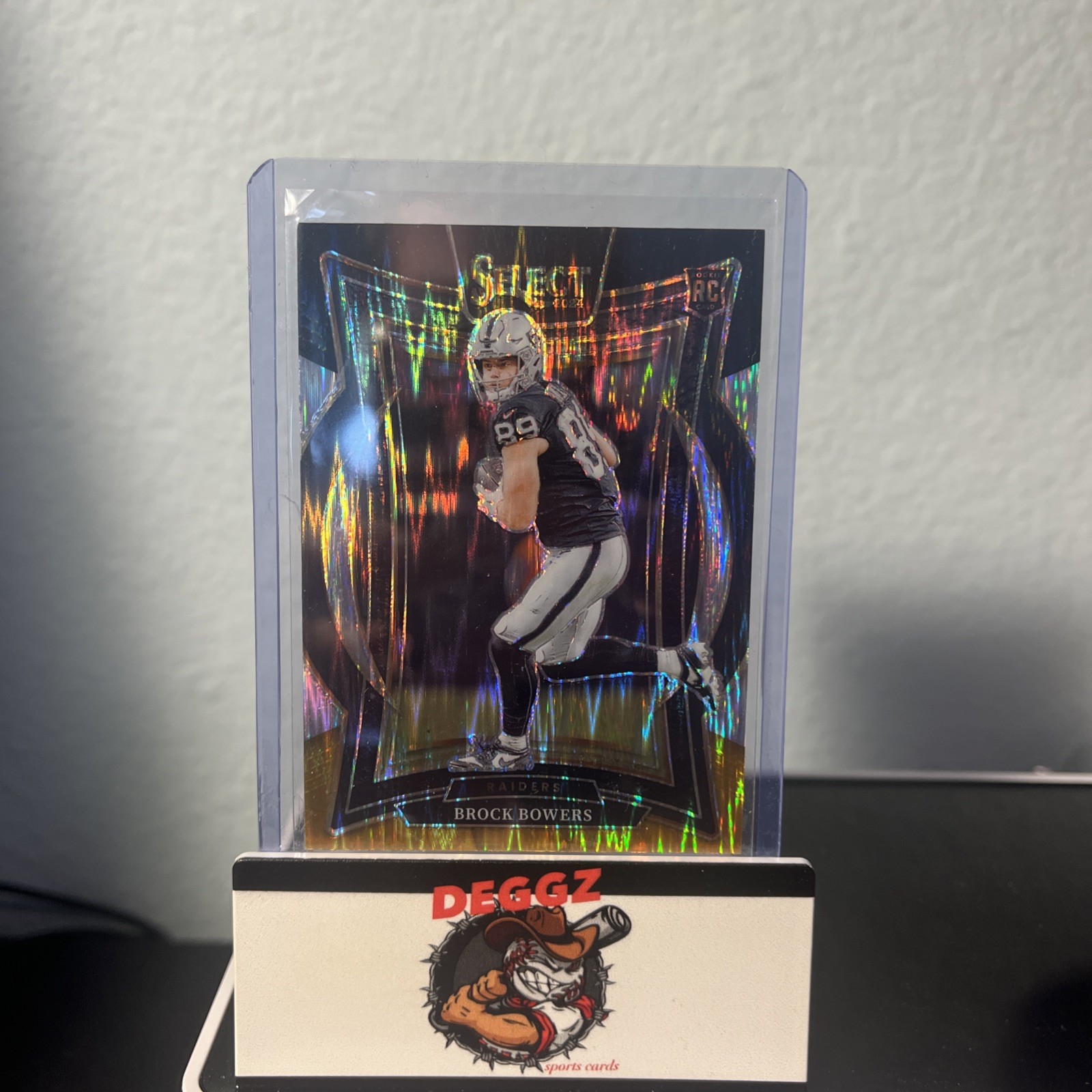 Brock Bowers  2024 Select Concourse Level  Black & Gold Shock Prizm Rookie RC