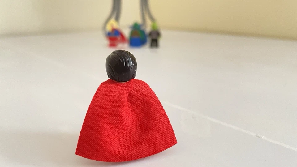 Lego 76040 Justice League Brainiac Attack (100% Complete) - Image 4 of 4