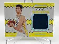 2022-23 Panini HOOPS Basketball Rookie Sweaters RC #22 RS-WK Walker Kessler