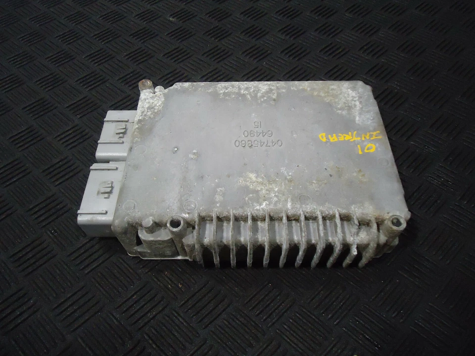 Dodge Intrepid SE 2001 sedán 2,7 L V6 tracción delantera motor aire acondicionado computadora 04745860 Foto 4 de 4