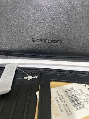 Michael Kors Women Jet Set Travel Large Flat MF Phone Case