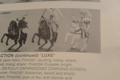 Starlux Jousting, Triangial, Sheild FH42051 - 60mm - Picture 4 of 4
