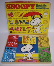 Vintage Snoopy How's the Weather Dress Up Play Set Colorforms 2362 1965 Unused
