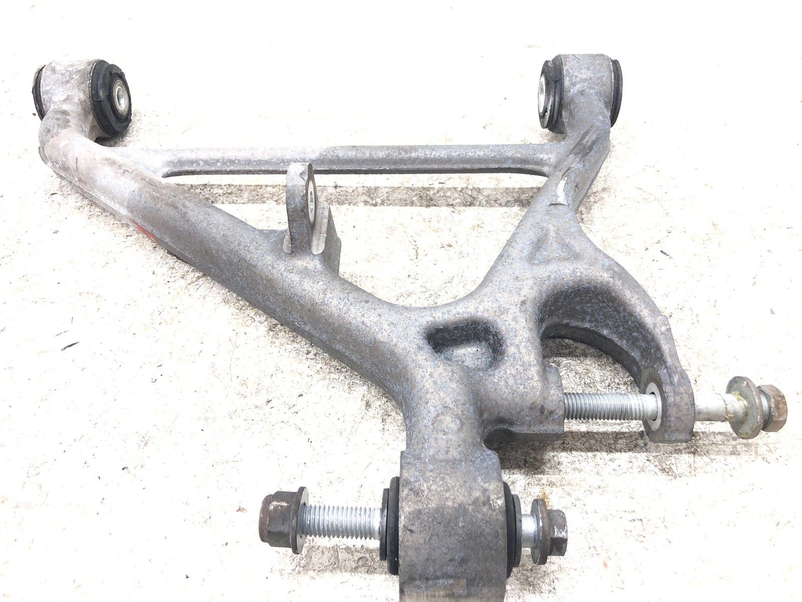 2009 ASTON MARTIN VANTAGE RIGHT REAR LOWER CONTROL ARM *9K MILES* OEM