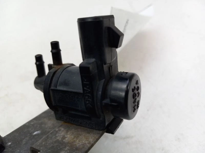 Ford Expedition EGR 2005 control de válvula 19758 Foto 4 de 4