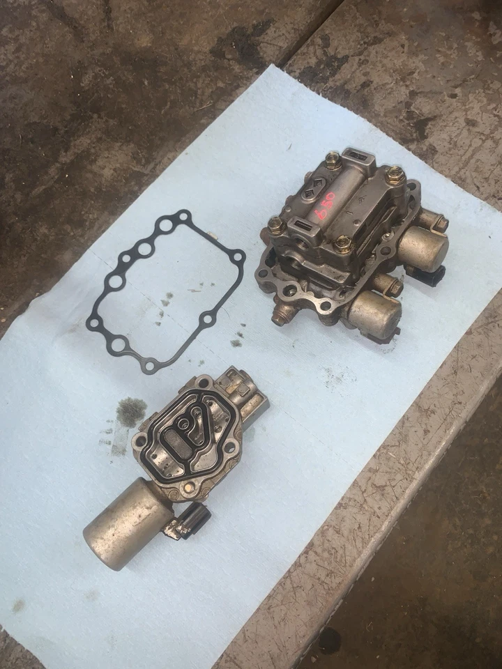 03 Honda Rincon 650 4x4 cuerpo de válvula principal TRX650FA Foto 3 de 4