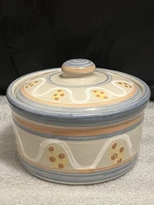 Small Louisville Stoneware Pottery Casserole Dish With lid, 5”