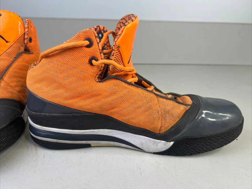 Nike Jordan B'Mo 'Orange Charcoal' Talla 13 580590-801 Foto 3 de 4