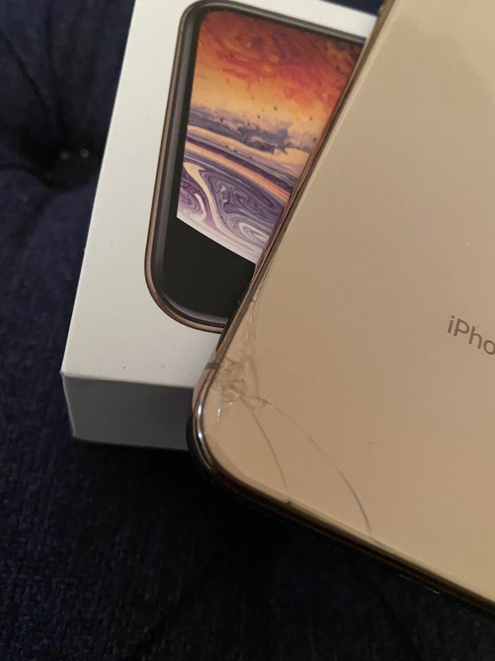 Apple iPhone XS Max - 256GB - Gold (Verizon) A1921 **Read Description*** - Image 4 of 4