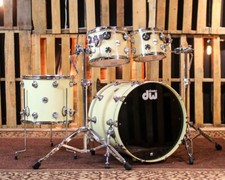 DW Collector's Maple SSC Solid Double Cream Drum Set - 22,10,12,16 - SO 1367490