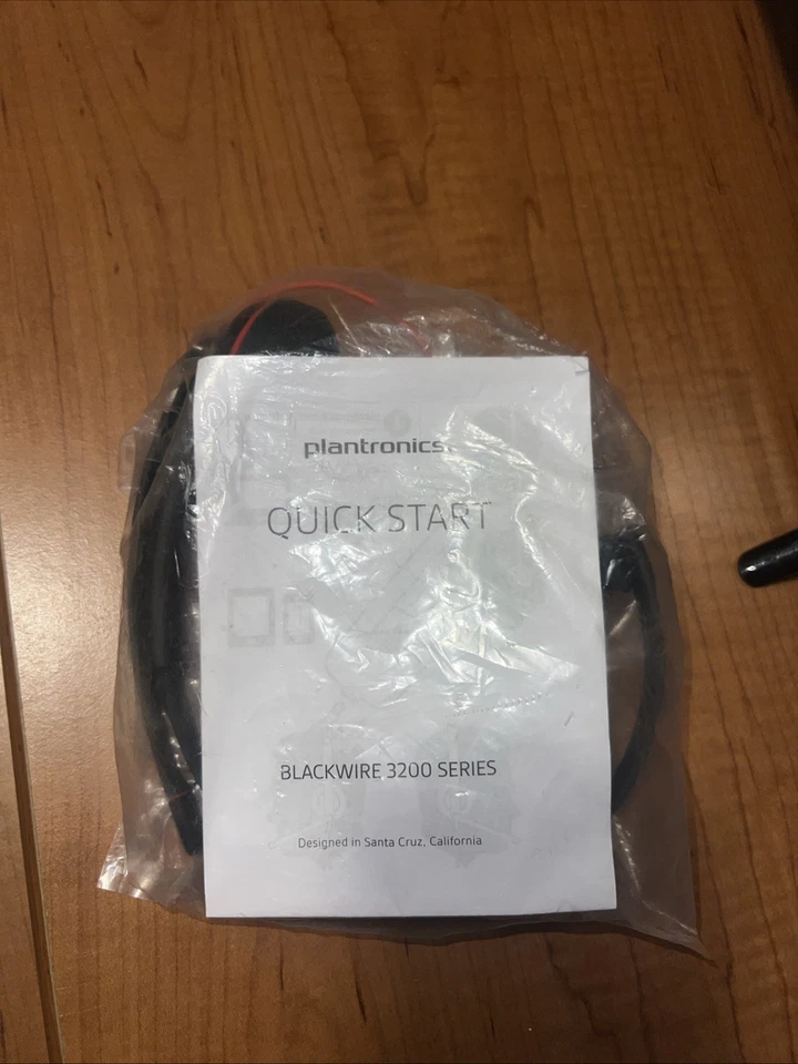 Plantronics Blackwire 3200 Series USB Headset Brand New Sealed Electronics - Image 4 of 4