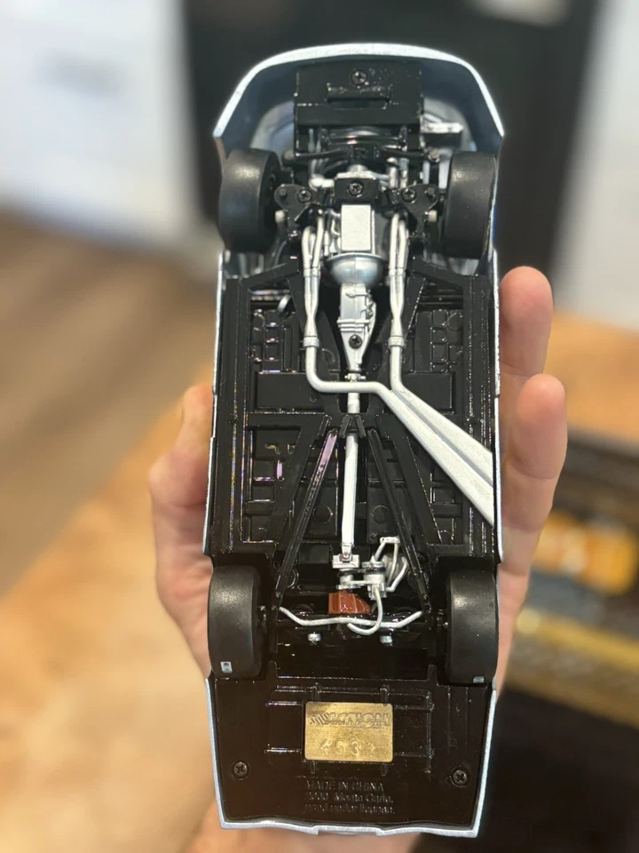 Jeff Gordon #24 Dupont NASCAR 20002000 Monte Carlo Elite1 de 7.500 Foto 3 de 4